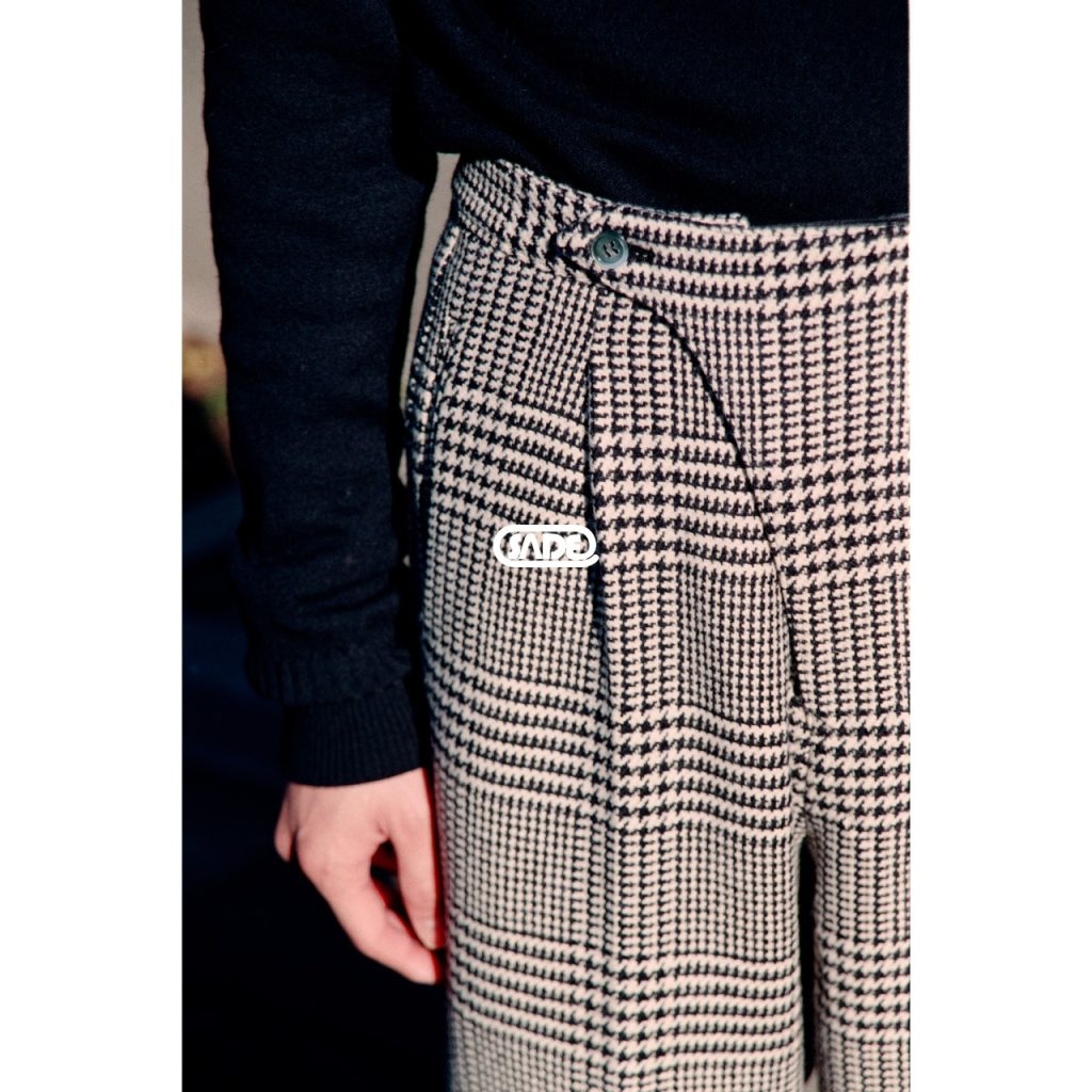 BLOG | MANHOLE